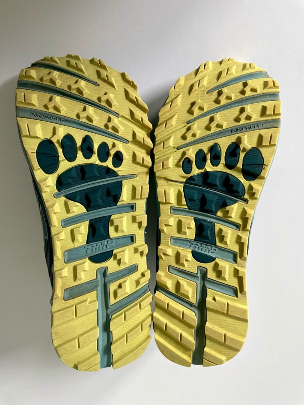 Altra Women's Timp 2 Teal and Yellow Trail Running Shoes Sz 9 - Picture 4 of 8